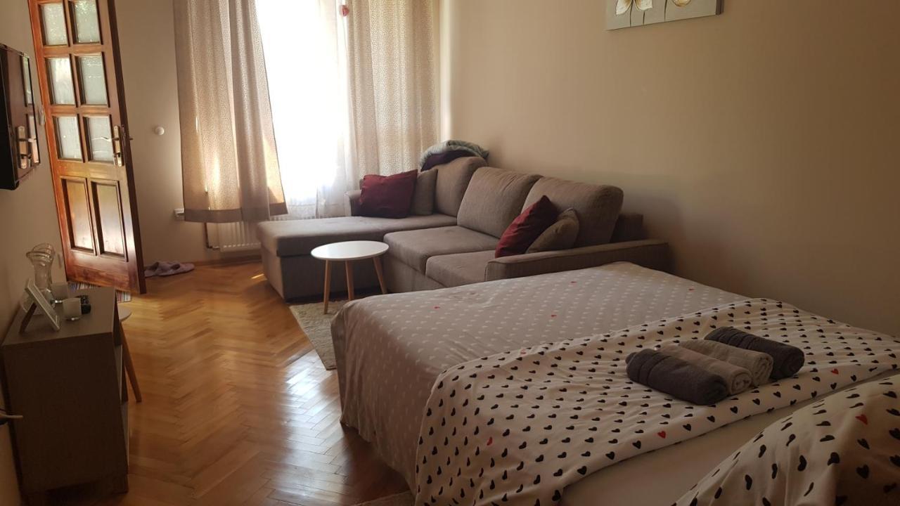 Apartmani V&F Vrnjacka Banja Luaran gambar