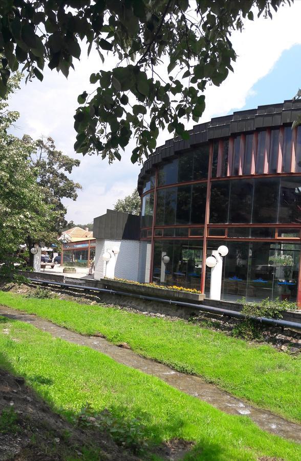Apartmani V&F Vrnjacka Banja Luaran gambar